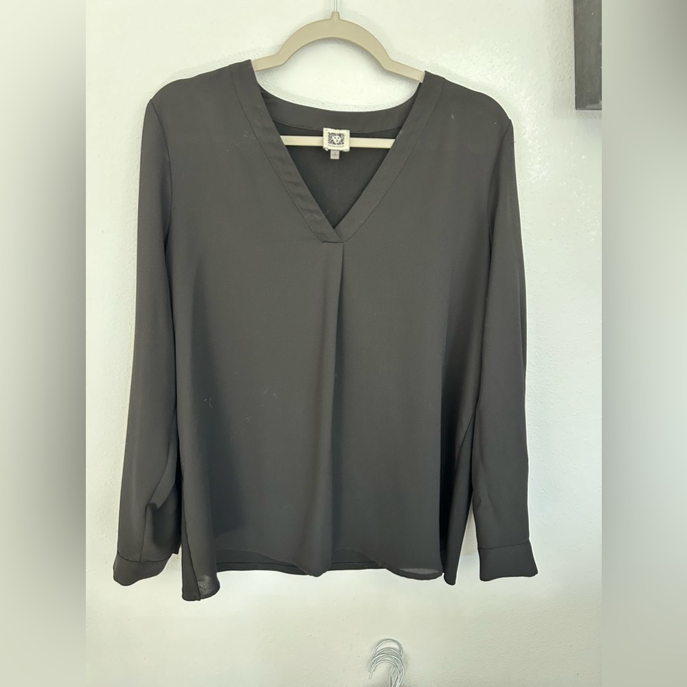 Anne Klein black top